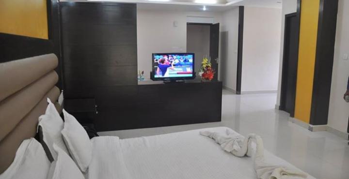 Ganga Beach Resort リシケーシュ エクステリア 写真