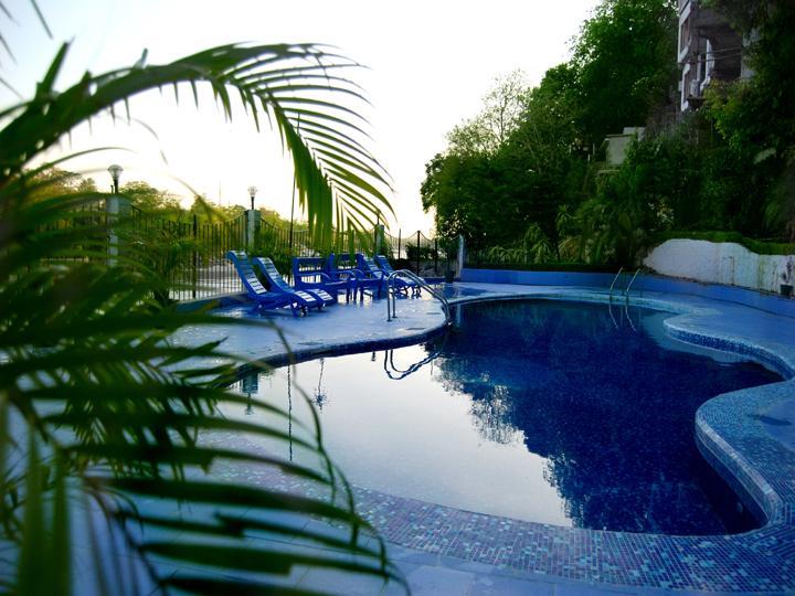 Ganga Beach Resort リシケーシュ エクステリア 写真